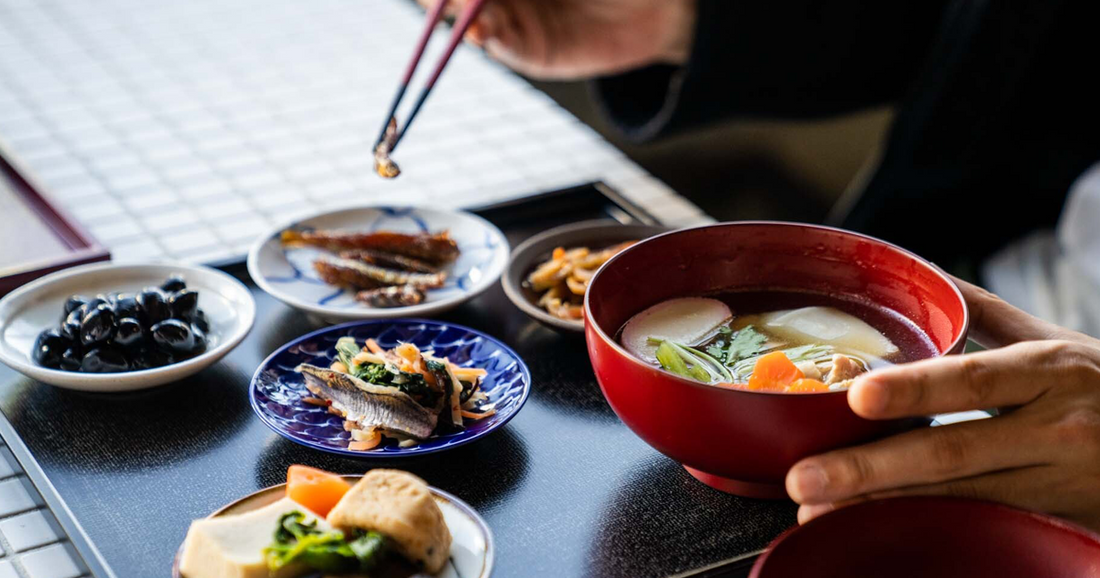 今日はどれにする？小皿選びの楽しみ