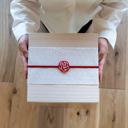 炭八のおくりもの