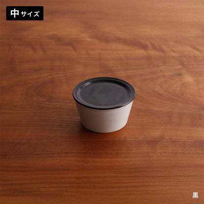 重ねのふたもの