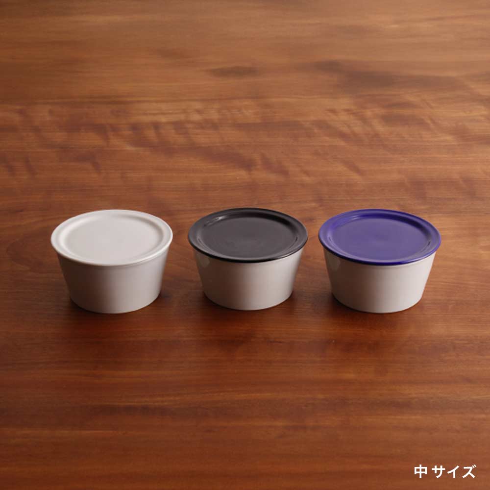 重ねのふたもの