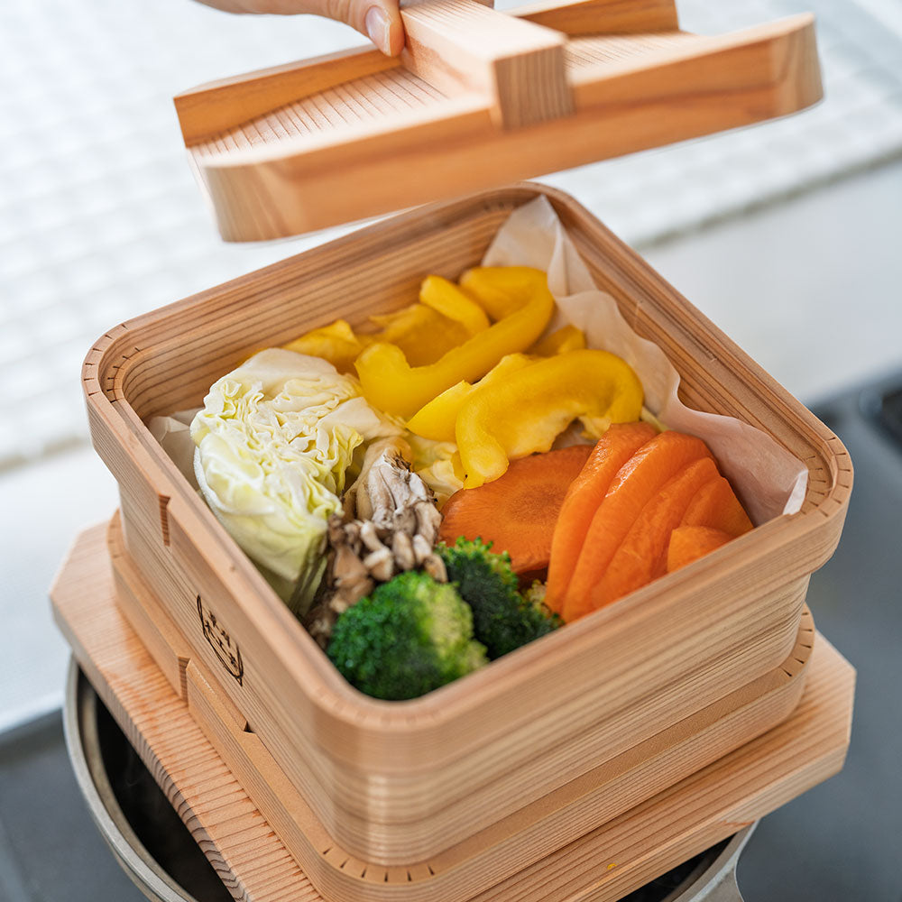 鳥取県の智頭杉を使用した和せいろ