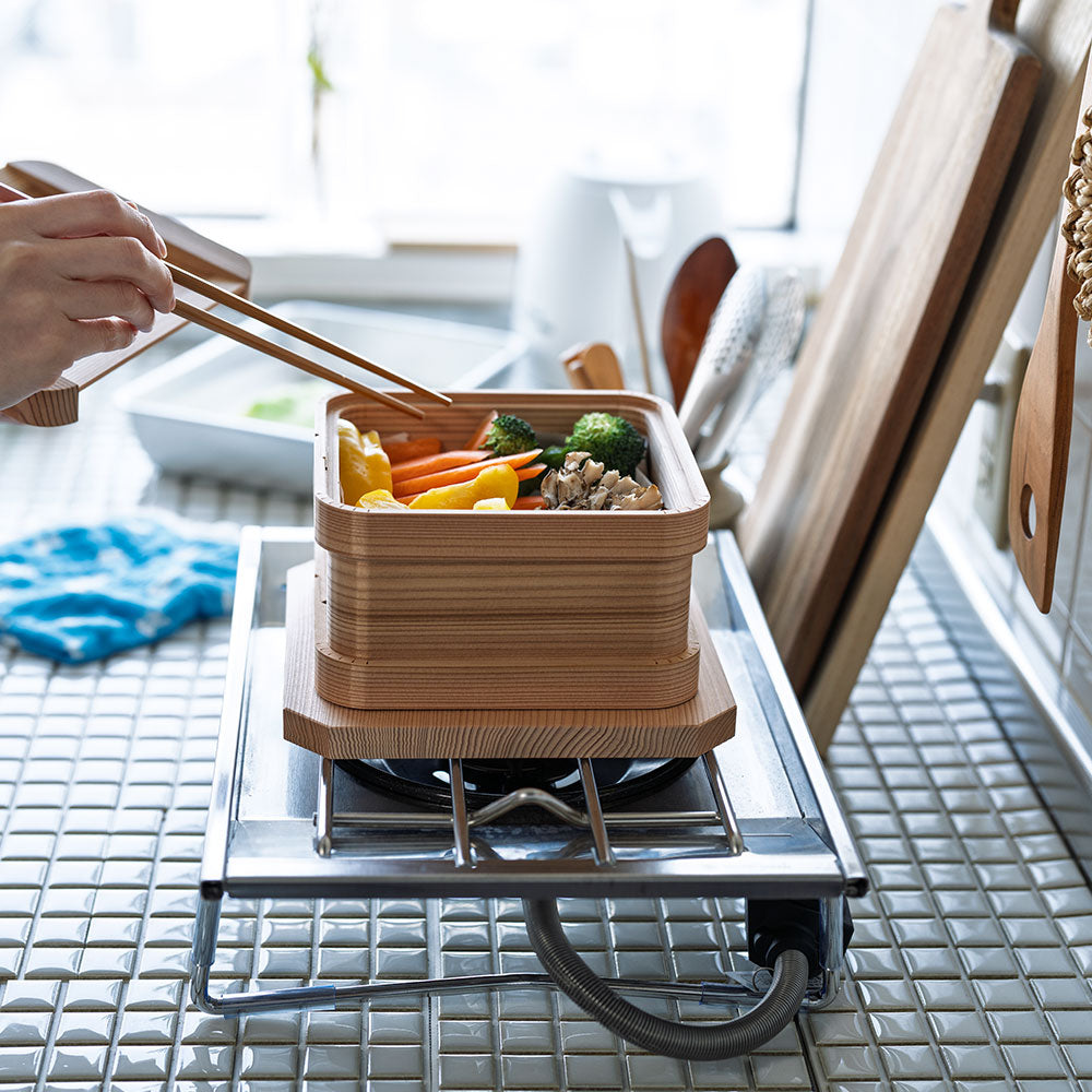鳥取県の智頭杉を使用した和せいろ