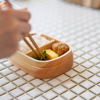 もぐもぐボックス