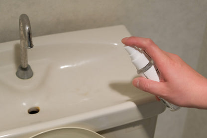 洗い流しのいらない洗面台クリーナー